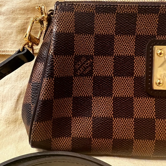 Authentic Louis Vuitton Eva - Picture 8 of 15